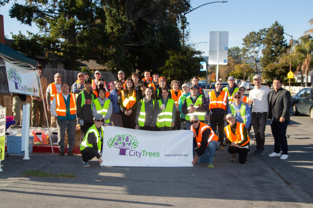 CityTrees Plants Trees in Redwood City on Arbor Day